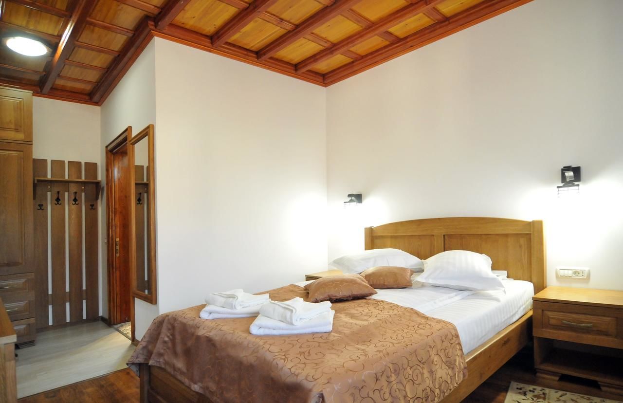 Гостевой дом Pensiunea Manidum Буштени-23