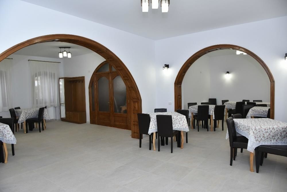 Гостевой дом Pensiunea Manidum Буштени-35