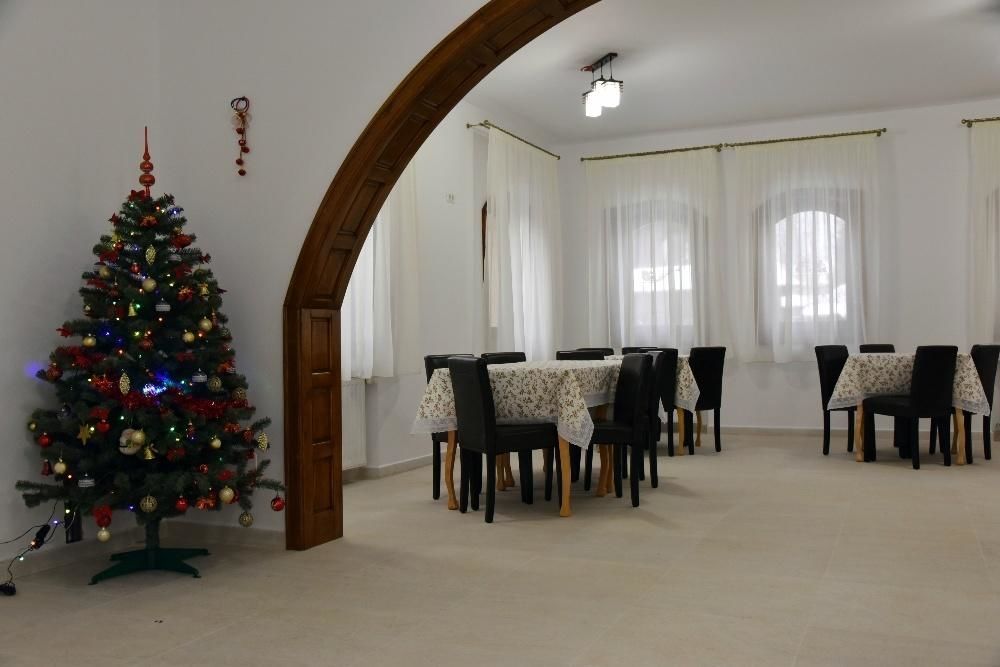 Гостевой дом Pensiunea Manidum Буштени-38